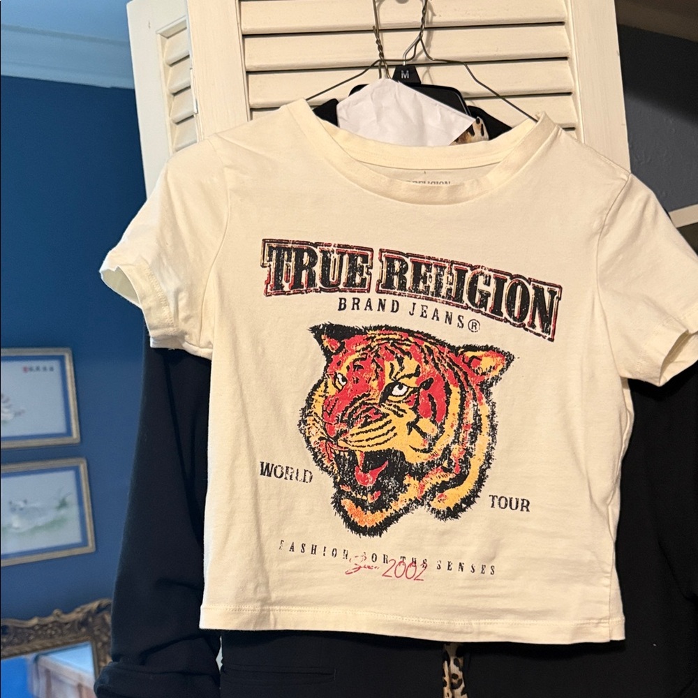 True Religion White Graphic Tiger Tee - Picture 4 of 5